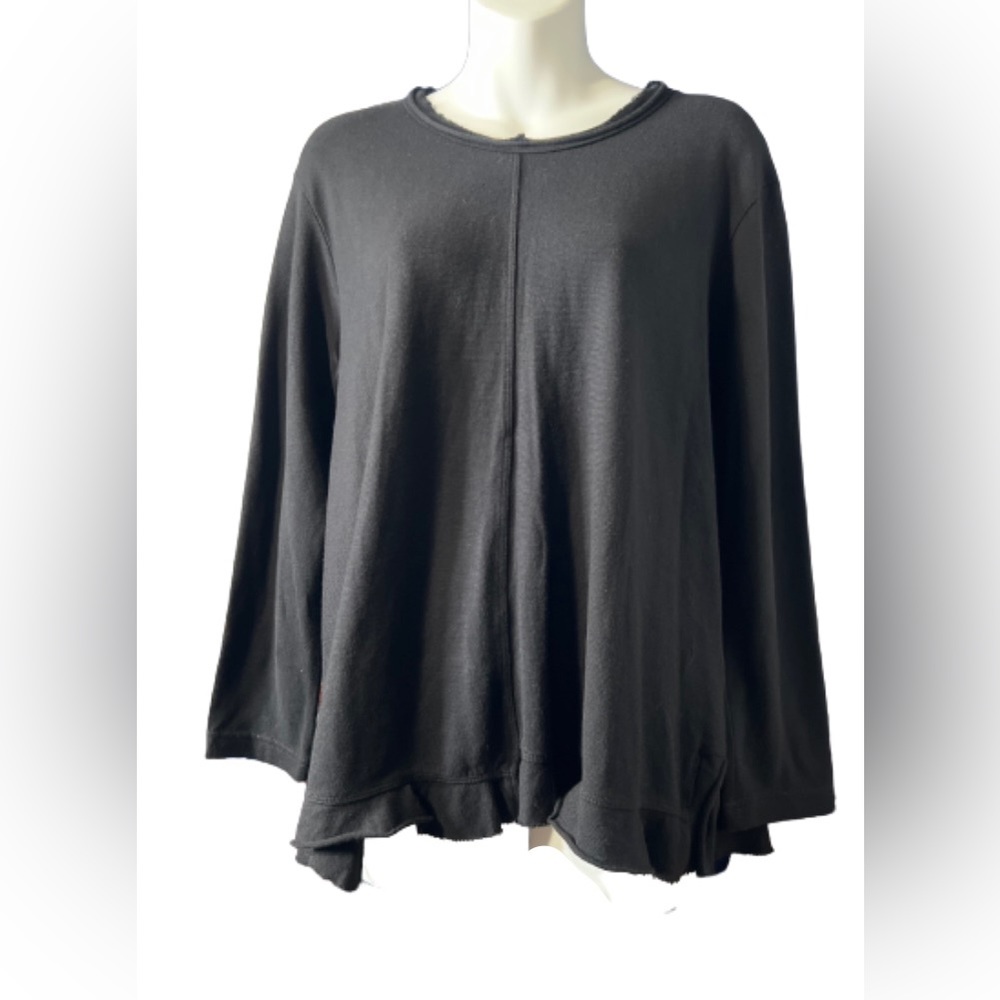 WILT size Medium black NWOT long sleeve top, black top, asymmetrical hem